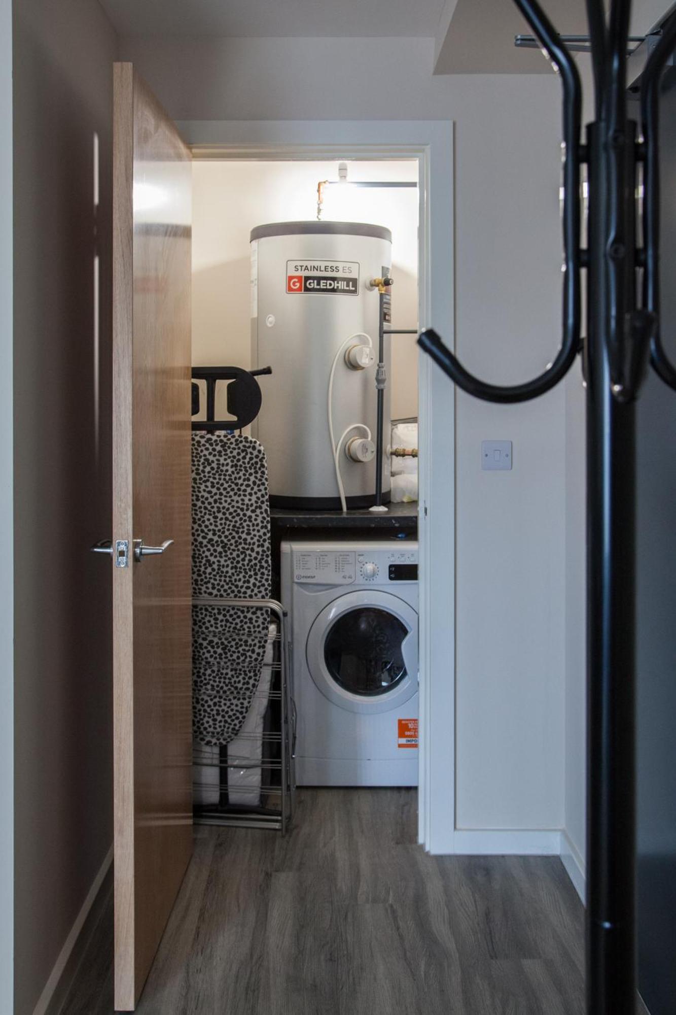 Modern 2Bd Apartment In Manchester City Bagian luar foto