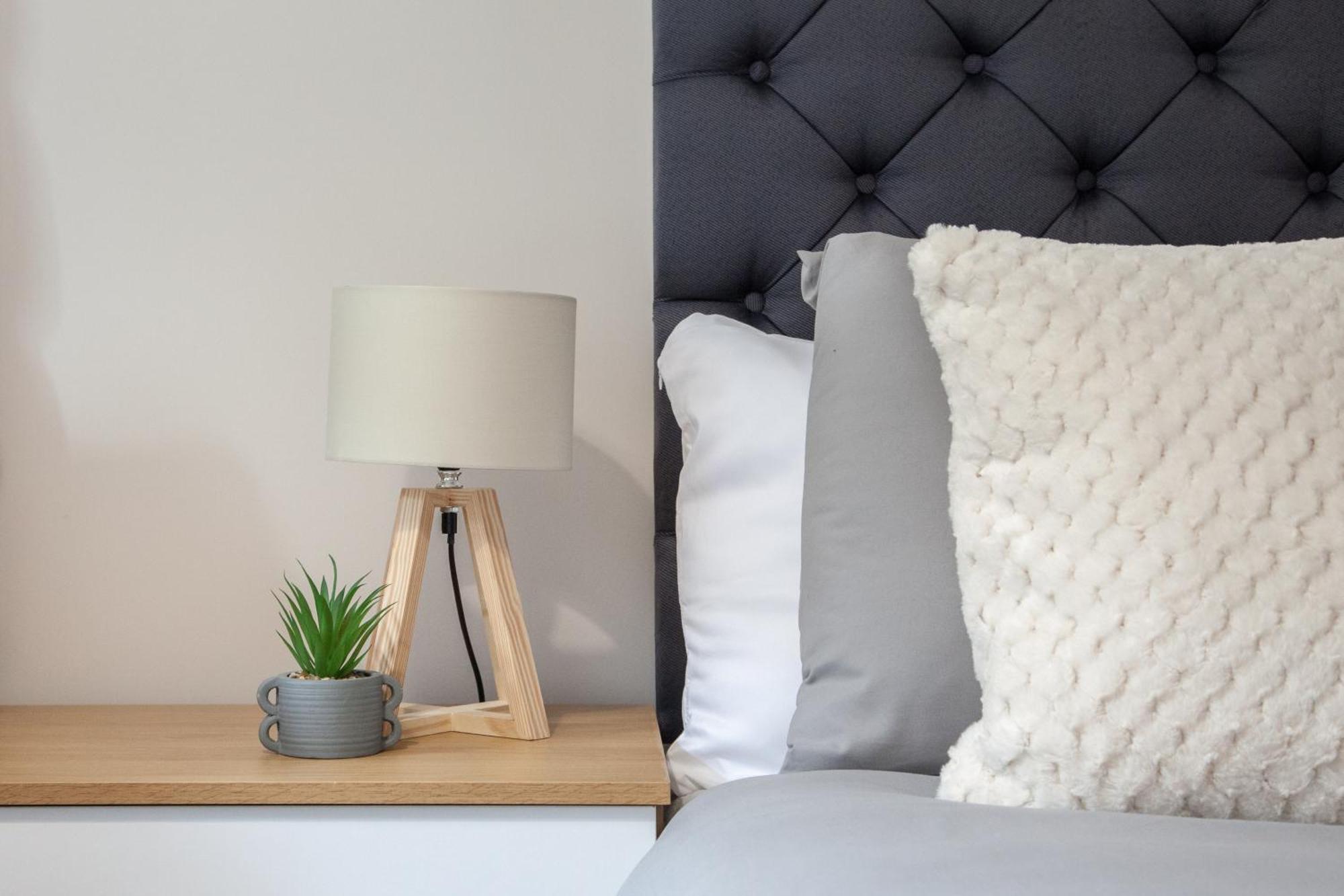 Modern 2Bd Apartment In Manchester City Bagian luar foto