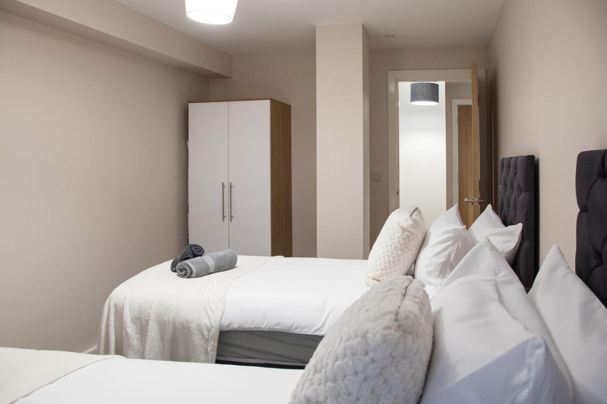 Modern 2Bd Apartment In Manchester City Bagian luar foto